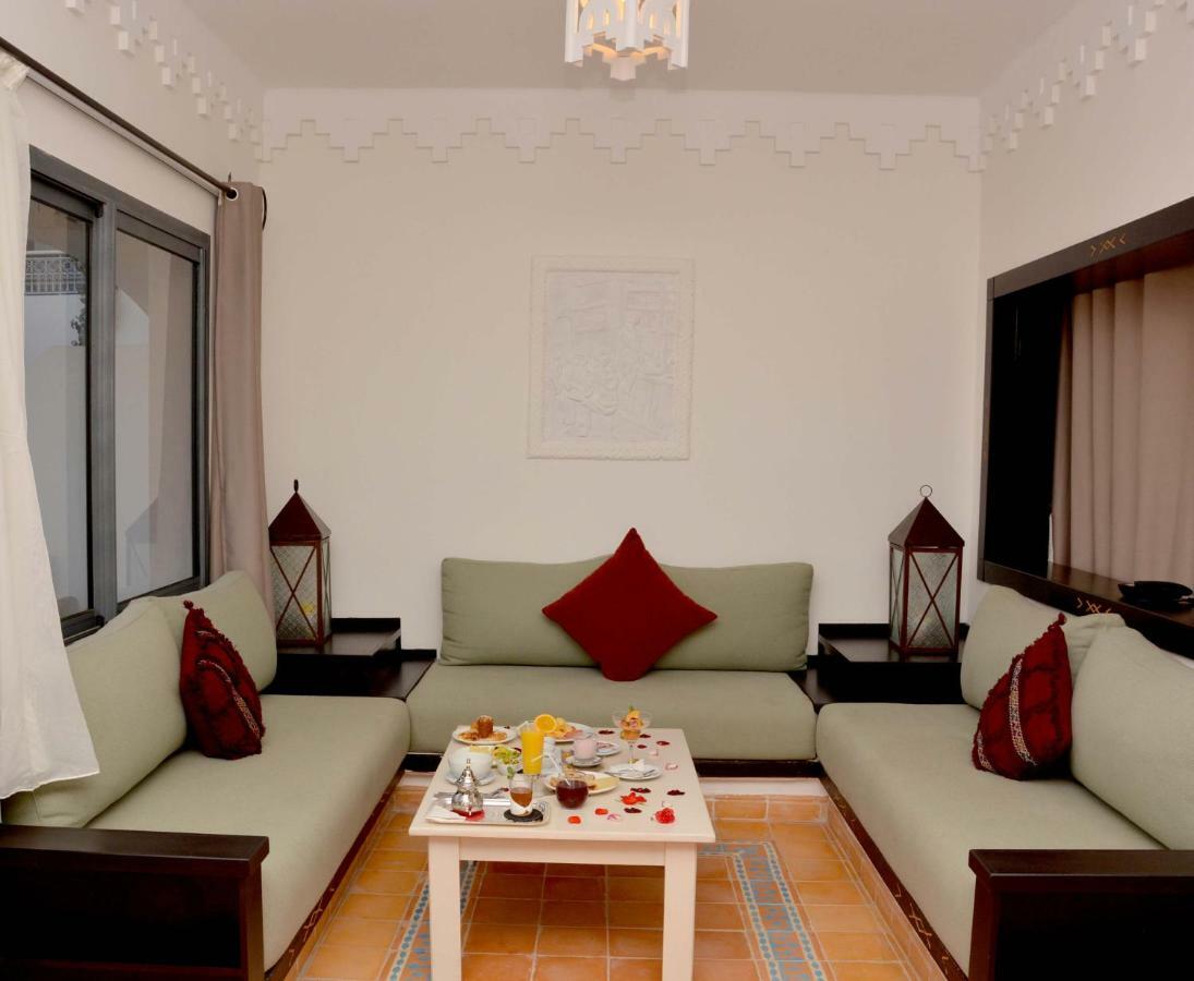 Senior Suite,966730159:JPEG